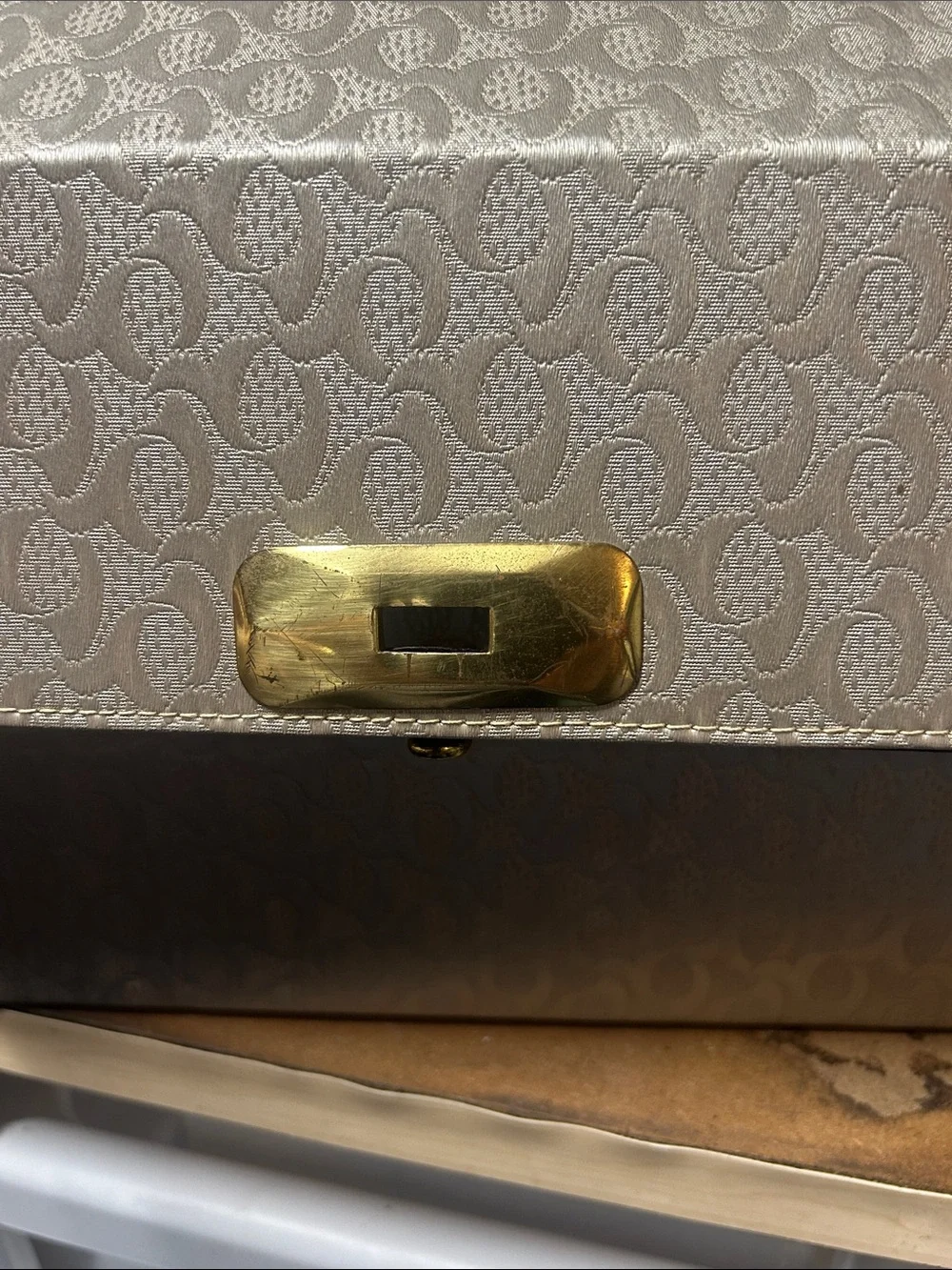 Siam Thai miscellaneous Cream Satin Clutch with Gold Hardware